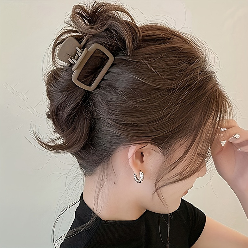 4-Piece Set Elegant Matte Square Hair Claws for Women and Girls - Multifunctional Fashion Shark Clips, Suitable for Ponytails and Updos, Made of Durable Plastic, Medium Size