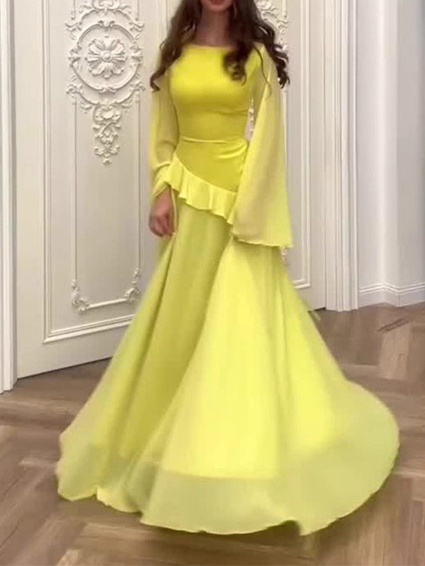 Stylish Temperament Flared Sleeves Big Swing Dress