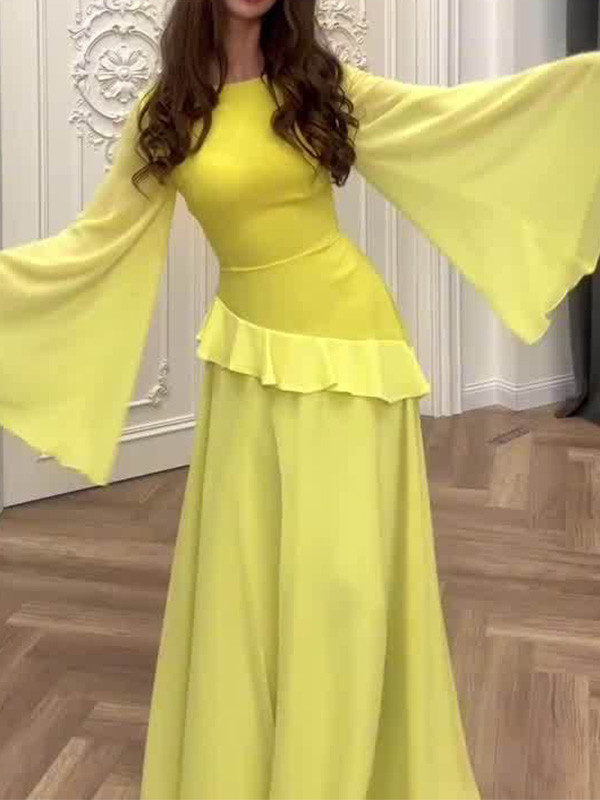 Stylish Temperament Flared Sleeves Big Swing Dress