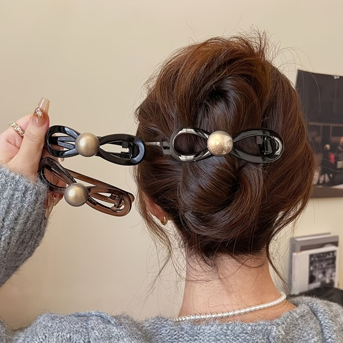 1pc of Bow Pearl Twist Clip, Exquisite And Versatile Twist Hairpin, Sweet Girl Elegant Headdress, Back of The Head Straight Clip, Princess Head Clip Hair Accessories