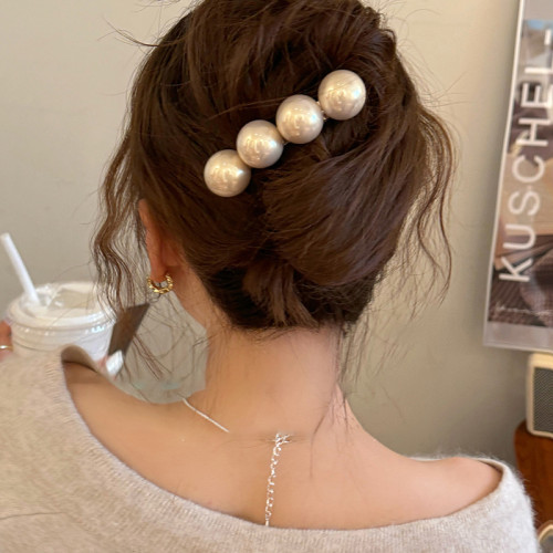 Rectangular, Flat, Round Pearl Hair Clip, New Spring Clip, Fashionable And Versatile Square Hair Accessory for Women
