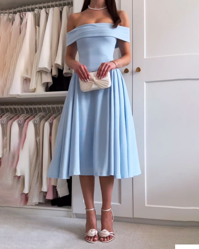 Elegant Solid Color Off-shoulder Dress