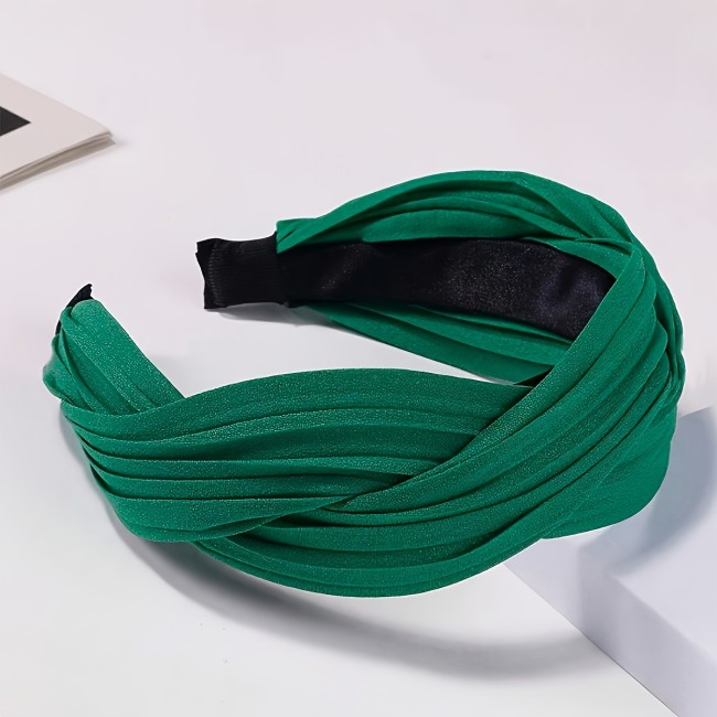 A Stylish Korean Version Twisted Cross-Woven Headband for Women, Featuring a Chic Design That Elegantly Holds Back Hair, Perfect for Washing Your Face, with Exquisite Craftsmanship And a Unique Solid Color Fabric.