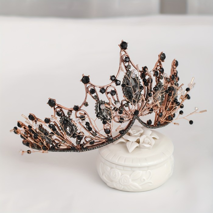 1Pc Golden Handmade Knitting Baroque Queen Crown And Tiaras For Women Birthday Princess Crowns For Girls-Crystal Rhinestone Mermaid Tiara