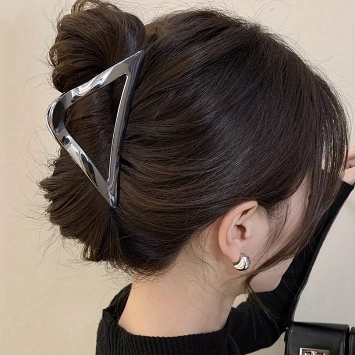 Geometric Retro Hairpin Accessory Minimalist Alloy Triangle Hair Clip, Retro Geometric Hairpin, Solid Color Middle Size Single Piece Hair Accessories