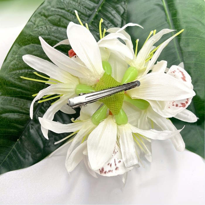 Single Piece Bohemian Fabric Flower Hair Clip by DUOJIAOYAN, Elegant Bridal Faux Floral Hair Accessory, Color Matching Boho Style, for Women, Anniversary Gift, Suitable for Ages 14+