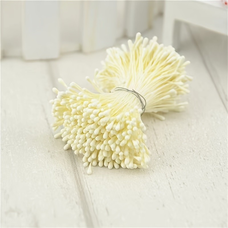 800\u002F1600pcs Artificial Flower Stamens - Vibrant DIY Decorations for Home, Wedding, and Holiday Crafts - Long-Lasting Plastic Material, Perfect for Valentines Day, Christmas, and Halloween