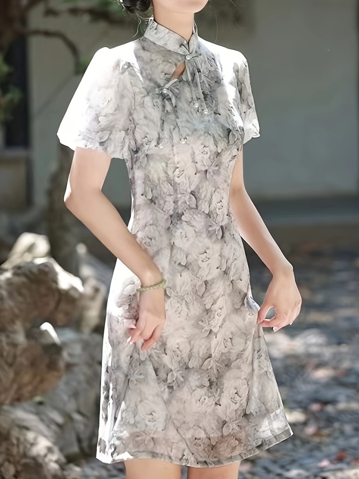 Chic Floral Cheongsam Dress - Vacation Style, Short Sleeve, Mandarin Collar, Non-Stretch Polyester - Machine Washable