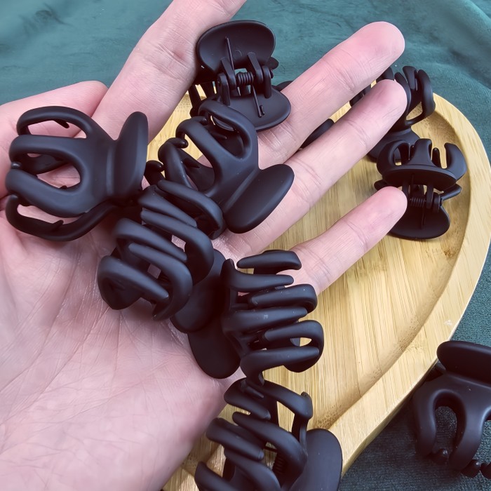5pcs Black Simple Casual Hair Claw Clips, Flower Claw Clips Matte Big Hair Clips Solid Color Hair Jaw Clamp Jaw Clips Hair Styling Accessories for Women Girls Thin Thick Hair