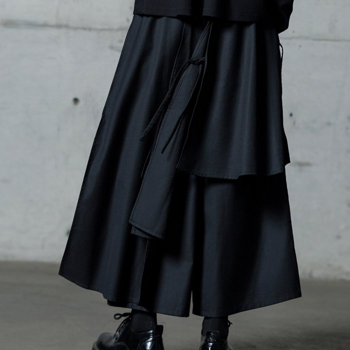 Unique Black Wide-Leg Pants with Asymmetrical Hem - Loose Fit, High-Waisted, Japanese-Inspired Design, Polyester, Machine Washable - Perfect for Fall\u002FWinter