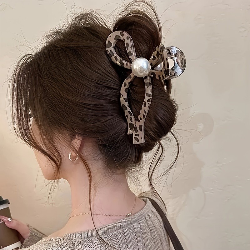 1pc Large Plastic Hair Grip - Leopard Print Hair Clip with Butterfly Bowknot, Vintage Elegant Style for Women, Retro Hair Accessory for Updos