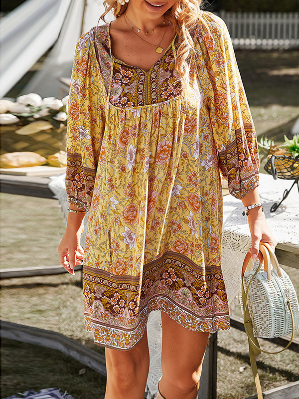 A-Line Loose Contrast Color Flower Print Pleated V-Neck Mini Dresses