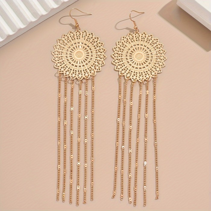 Pair of Elegant Vintage-Inspired Golden Geometric Hollow Metal Dangle Earrings with Tassel Accents - Alloy Fashion Jewelry for Daily & Party Wear, Iron Posts