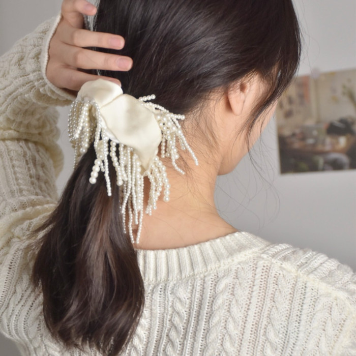 1pc Elegant Satin Fringe Headband for Women - Anti-Slip Imitation Pearl-Embellished Hair Accessory, Luxurious Wedding & Formal Occasion Hairpiece, Chic Bridal Headband with Secure Hold, Wedding Hair Accessories, Party Headwear, Evening Event Hairband, Highend Hairband, Women's Hairband, Fashionconscious Women