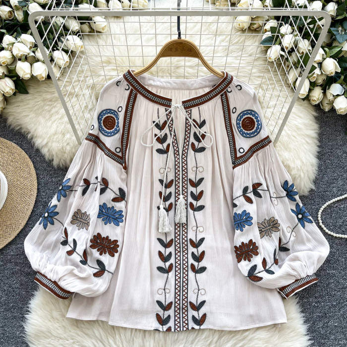 Women's Fashion Loose Ethnic Embroidery Round Neck Lace Lantern Sleeve Top Shirt