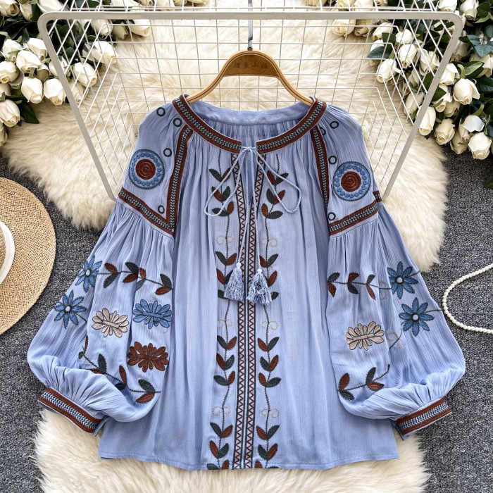Women's Fashion Loose Ethnic Embroidery Round Neck Lace Lantern Sleeve Top Shirt