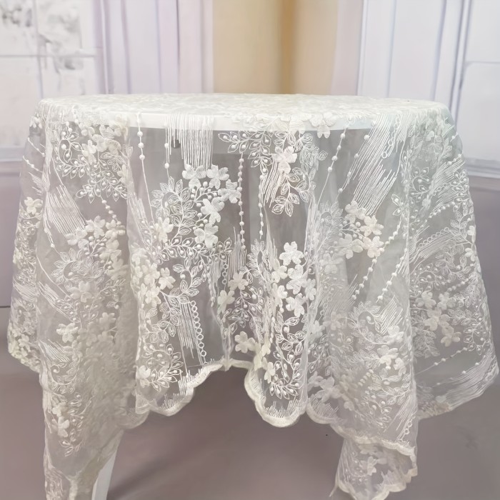 Elegant Lace Macrame Tablecloth - Vintage Embroidered Design, Shabby Chic Rectangular Cover for Weddings, Banquets, and Holiday Dinners, 52\