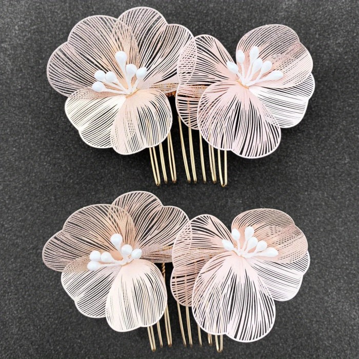 2pcs Elegant Baroque Metal Flower Hair Side Comb - Stunning Wedding Hair Clip for Women, Chic Hair Accessory & Decorative Hairpiece!