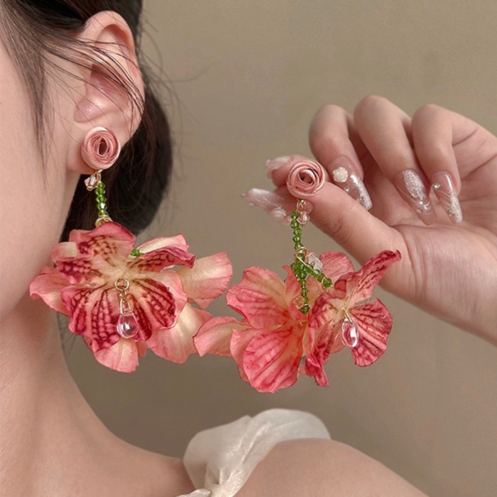 Burning Roses, Tassel Earrings, Super Fairy Retro Atmosphere, Artificial Petal Stud Earrings, Unique Exaggerated Earrings