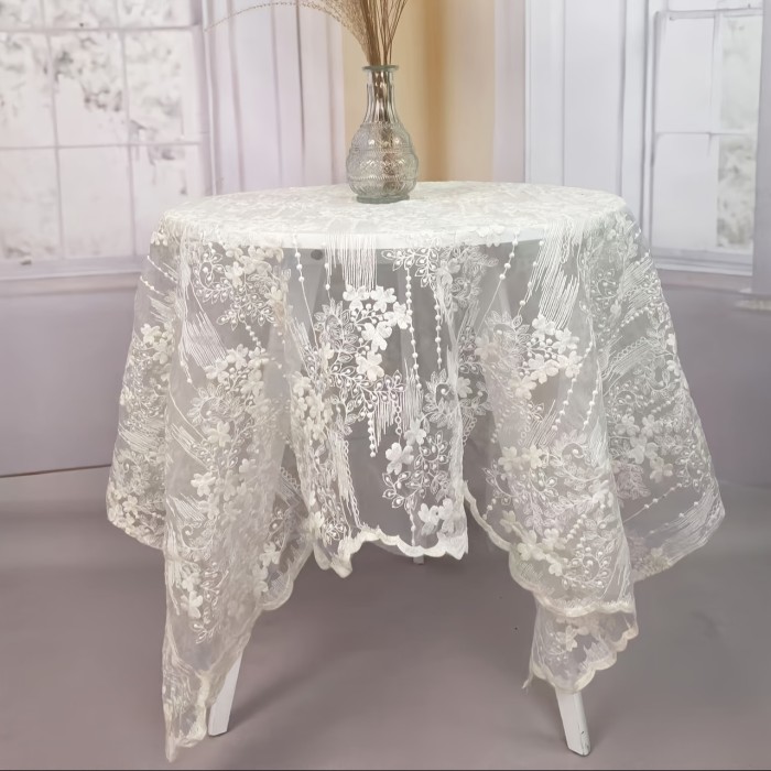 Elegant Lace Macrame Tablecloth - Vintage Embroidered Design, Shabby Chic Rectangular Cover for Weddings, Banquets, and Holiday Dinners, 52\