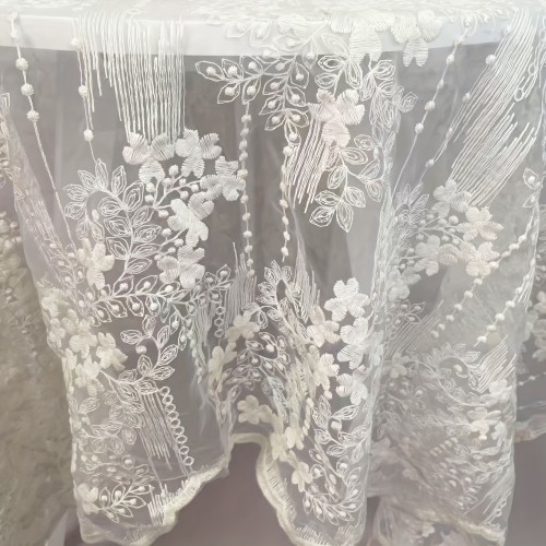 Elegant Lace Macrame Tablecloth - Vintage Embroidered Design, Shabby Chic Rectangular Cover for Weddings, Banquets, and Holiday Dinners, 52\