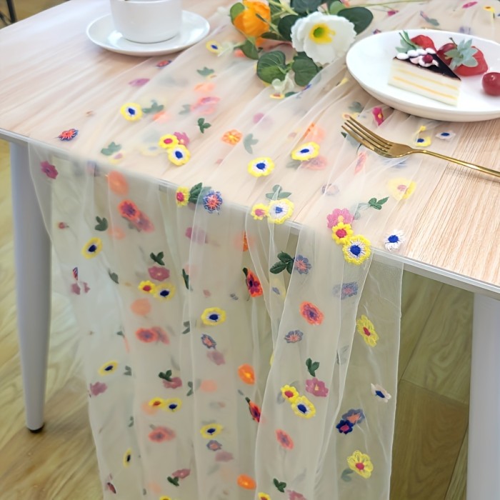 1pc French Country Style Tablecloth, 29.52*118inch, Colorful Daisy and Cute Small Flower Pattern, Pastoral Lace Fresh Tablecloth, Suitable for Wedding Decoration, Outdoor Garden, Park Party, Kitchen, Living Room Dining Table, Balcony Coffee Table, Home Decoration