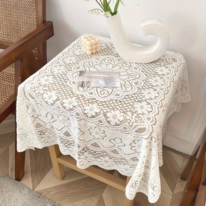 Elegant Floral Lace Tablecloth - Polyester, Rectangular, Machine- for Kitchen & Dining Decor