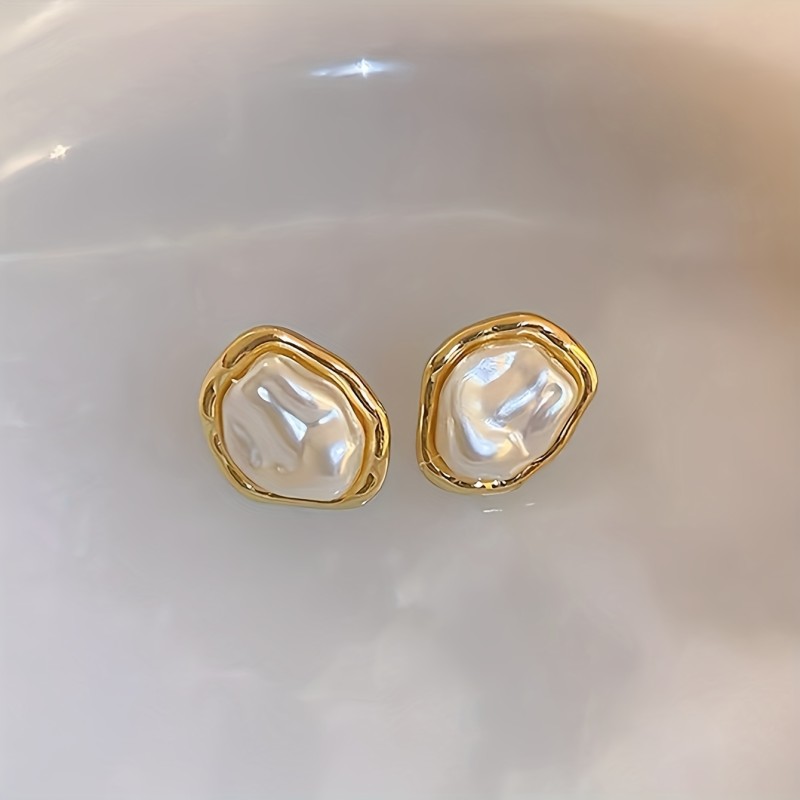 Elegant Zinc Alloy Ear Studs Elegant Simple Style Stud Earrings with Irregular Faux Pearl Design