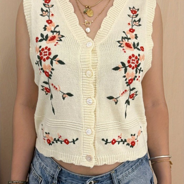 Women'S Vintage Floral Embroidered Button Front Sleeveless Sweater Vest