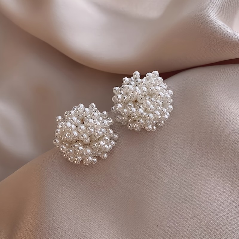 1 Pair Elegant Simple Chic Unique Spherical Faux Imitation Pearl Stud Earrings