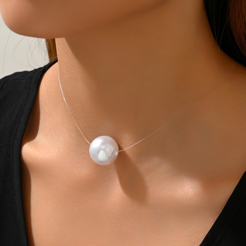 Elegant Minimalist Women's Necklace