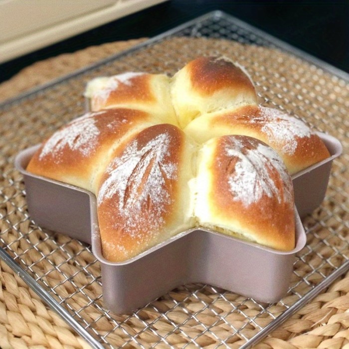 Durable star Shape Metal Square Cake Pan Perfect for Baking Cakes, Brownies, and More - Essential Kitchen Tool for Home Bakers (Star Mold)