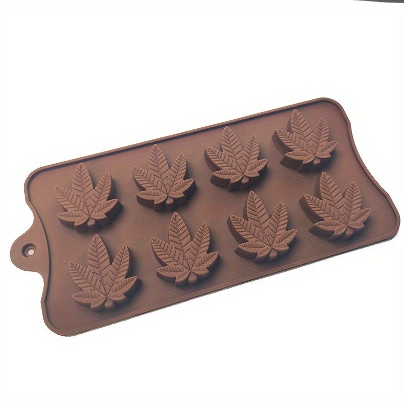 1\u002F2\u002F3pcs Baking Silicone Mold - Maple Leaf Chocolate Mold Trays, Food Grade, Ice Cream Mould, Baking Mold, Fondant Mold For Cake Decoration For Fondant Chocolate Candy - For Bakers & Cake Decorators - Perfect Gift for Baking Enthusiasts