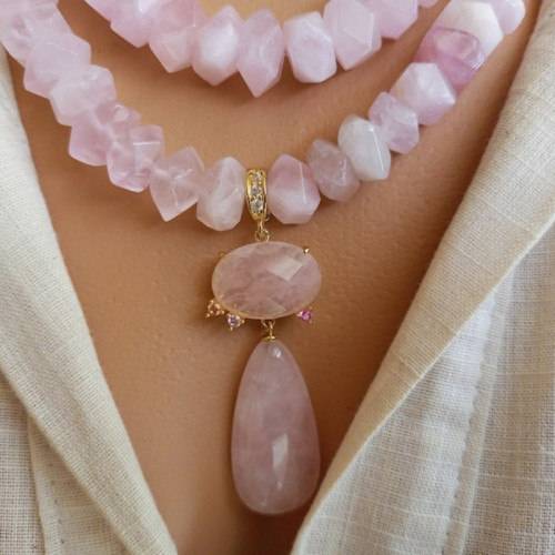 Bohemian Style Handmade Beaded Natural Stone Women'S Neck Jewelry Pink Quartz Crystal Necklace