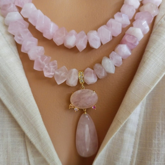 Bohemian Style Handmade Beaded Natural Stone Women'S Neck Jewelry Pink Quartz Crystal Necklace