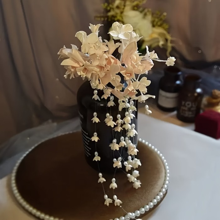 1pc Handmade Lily of the Valley Hairpin with Long Tassel - Beige Floral Hair Clip for Updos, Elegant Bridal Wedding Party Accessories, Traditional Chinese-Inspired Formal Event Hairpin, Wedding Hair Accessories, Sophisticated Hairpiece