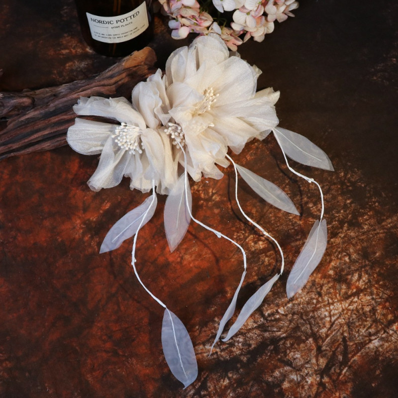 Elegant Handmade Floral Bridal Headpiece for Women Chic Updo Hair Accessory with White Flowers