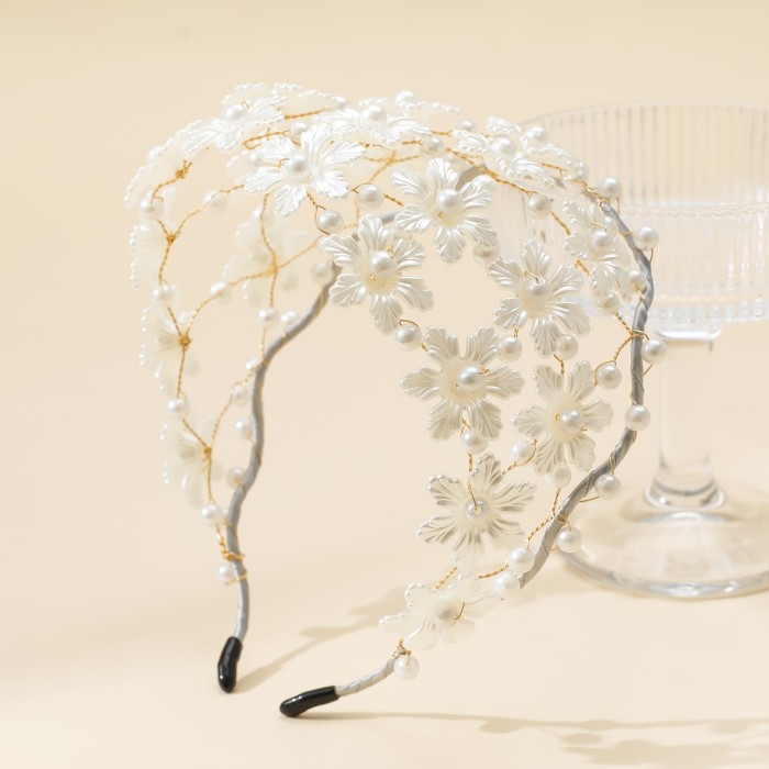 High-end retro handcrafted Imitation Pearl string petal pressed headband
