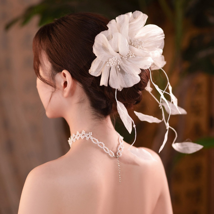 Elegant Handmade Floral Bridal Headpiece for Women Chic Updo Hair Accessory with White Flowers