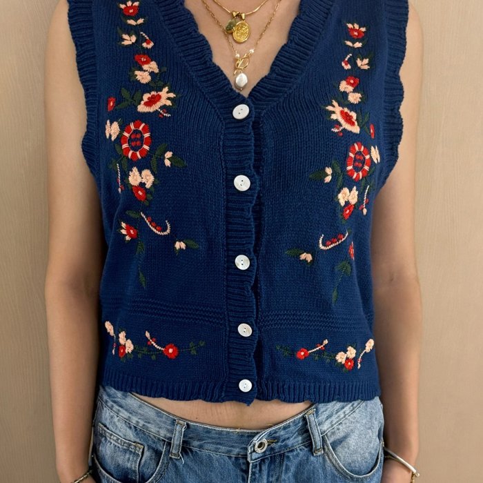 Women's Vibrant Loose Fit Casual Winter Floral Vest Sleeveless Sweater