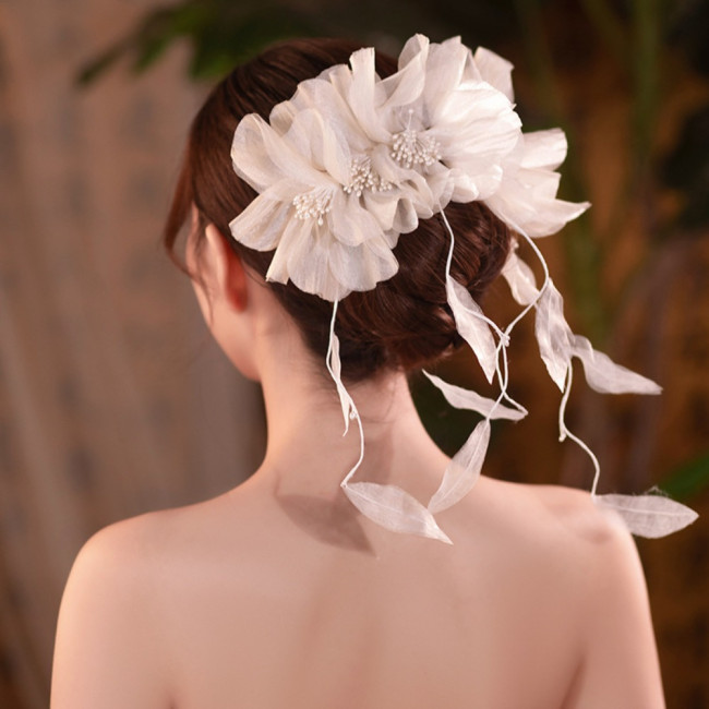 Elegant Handmade Floral Bridal Headpiece for Women Chic Updo Hair Accessory with White Flowers