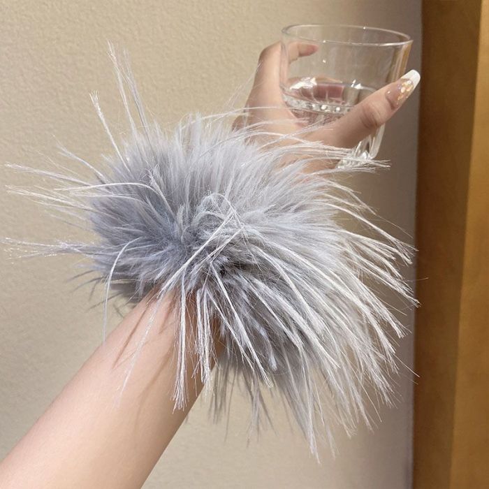 1pc Aylhfo Flannelette Plush Hair Scrunchie for Women, Fashionable Stretchy High Elasticity Ponytail Holder, Perfect for Daily Wear and Festive Parties