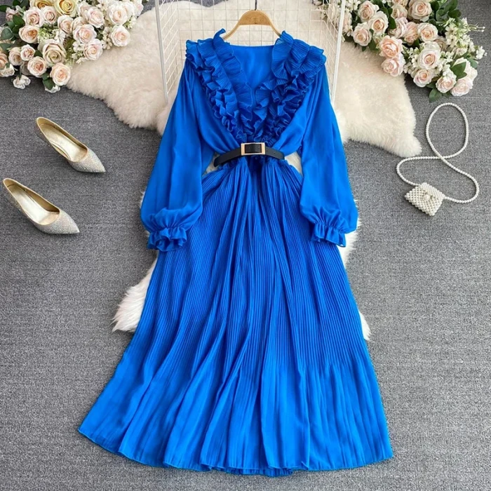 Retro Temperament V-neck Ruffled Bubble Long-sleeved Waist Slimming A-line Pleated Dress