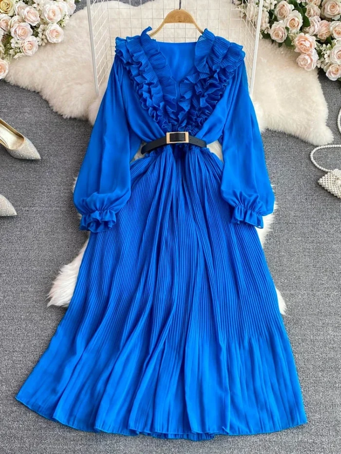Retro Temperament V-neck Ruffled Bubble Long-sleeved Waist Slimming A-line Pleated Dress