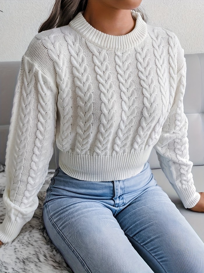 Women's Elegant Cable Cropped Sweater