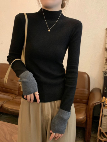 Women's Slim-Fit Turtleneck Sweater