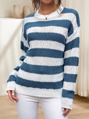 Women'S Elegant Blue & White Striped Oversized  Long Sleeve Round Neck Pullover Sweater