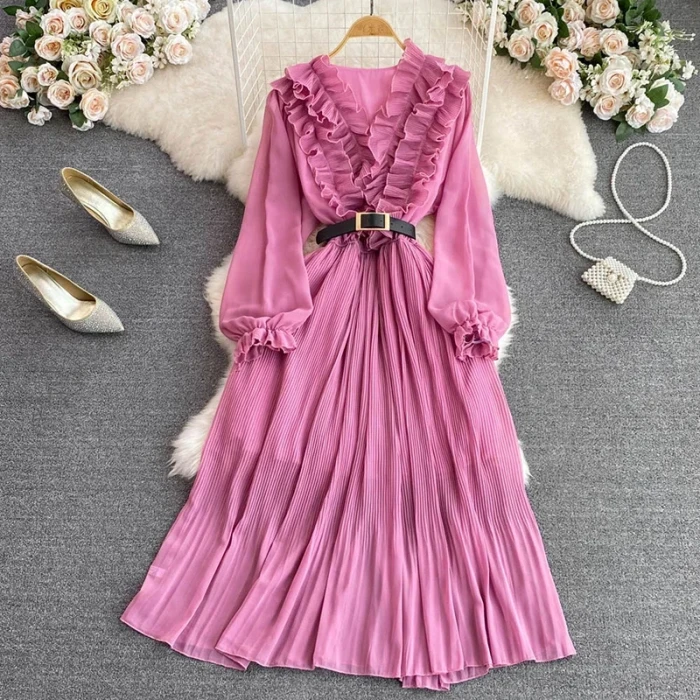 Retro Temperament V-neck Ruffled Bubble Long-sleeved Waist Slimming A-line Pleated Dress