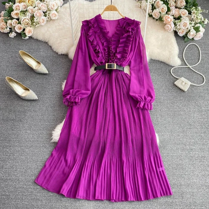Retro Temperament V-neck Ruffled Bubble Long-sleeved Waist Slimming A-line Pleated Dress