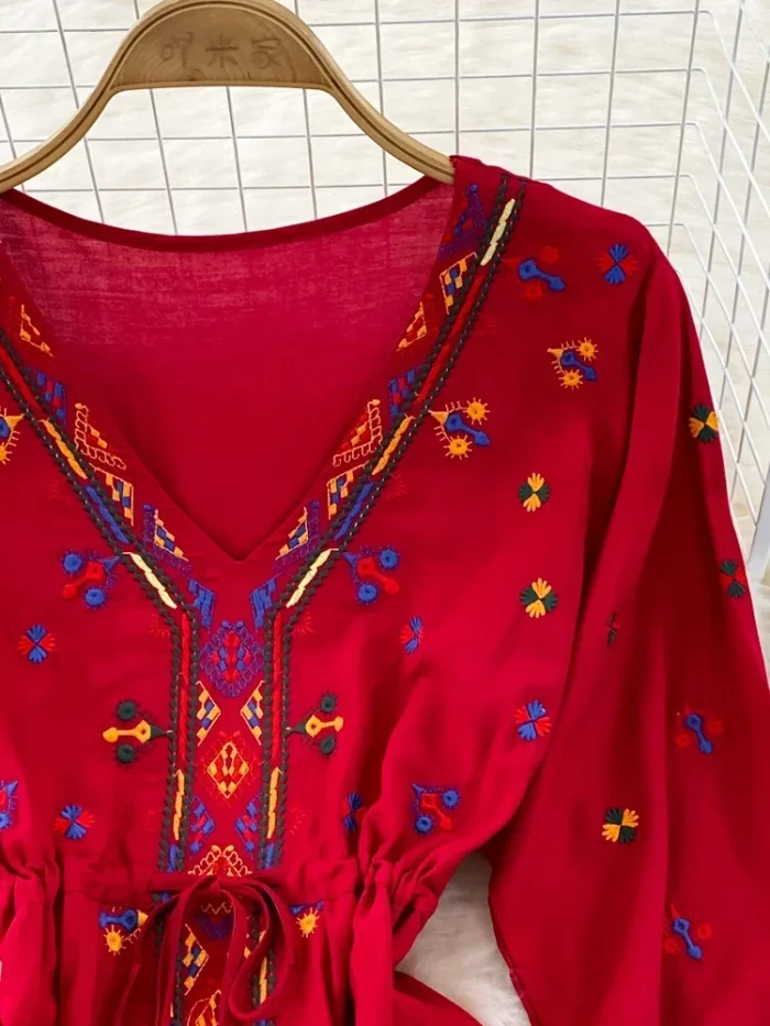 Bohemian Retro Ethnic Embroidery V-neck Waist A-line Seaside Holiday Swing Long Vestidos Dress